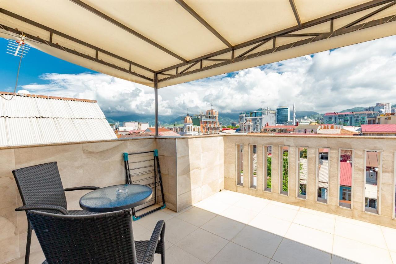 Hotel N16 Batumi Eksteriør bilde