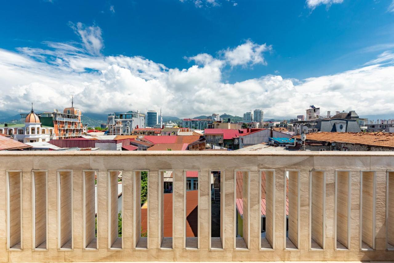 Hotel N16 Batumi Eksteriør bilde