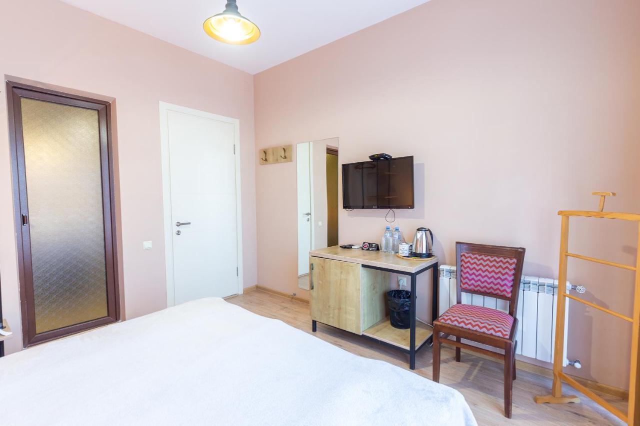 Hotel N16 Batumi Eksteriør bilde
