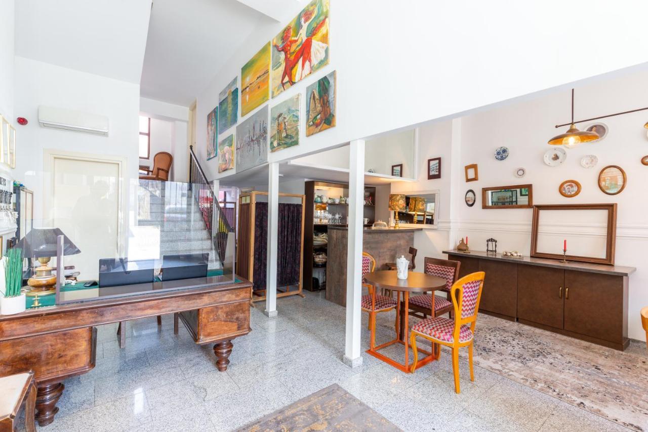 Hotel N16 Batumi Eksteriør bilde