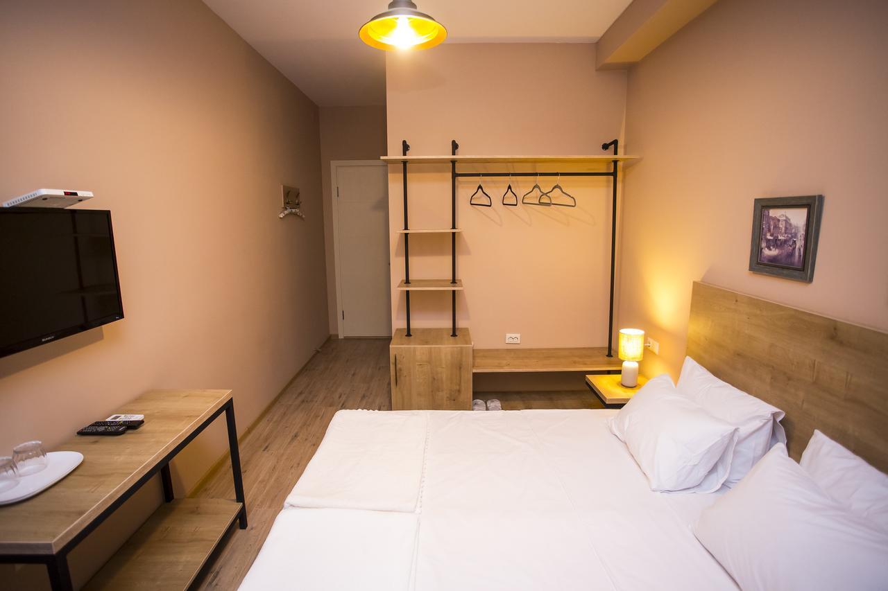 Hotel N16 Batumi Eksteriør bilde